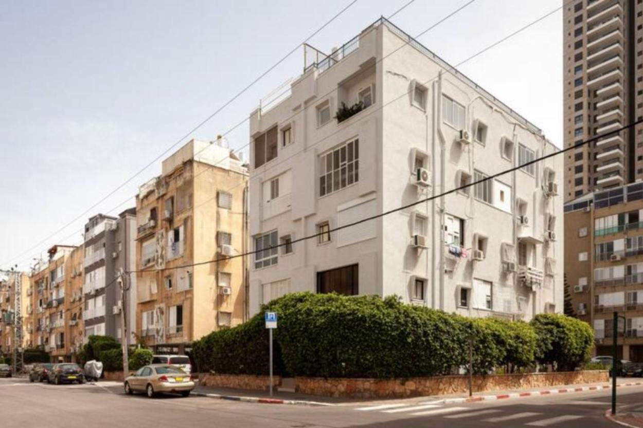 Oַ&O Group-Amazing Apt Bat-Yam 3 Min Walk To Beach Bat Yam Exterior foto
