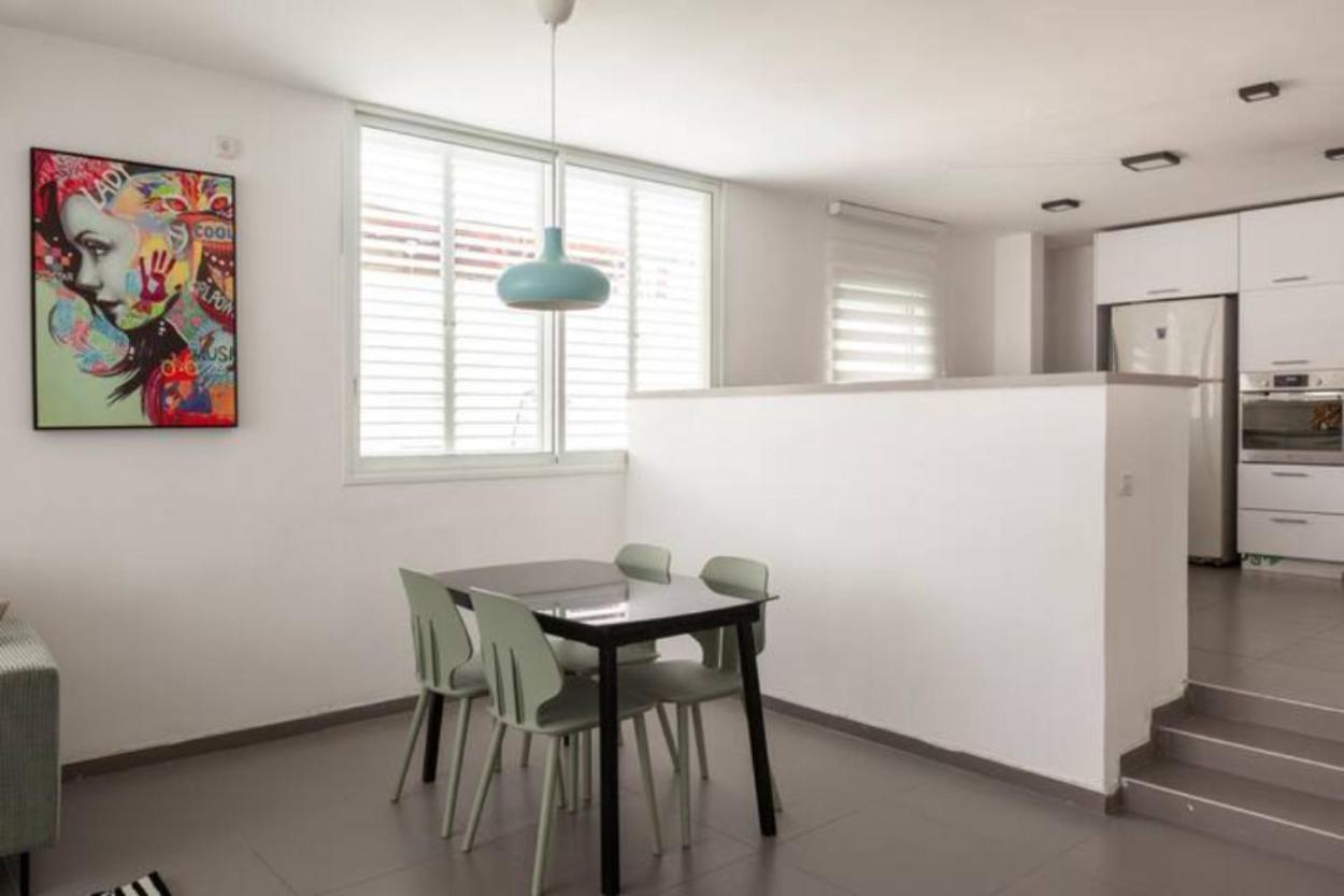 Oַ&O Group-Amazing Apt Bat-Yam 3 Min Walk To Beach Bat Yam Exterior foto