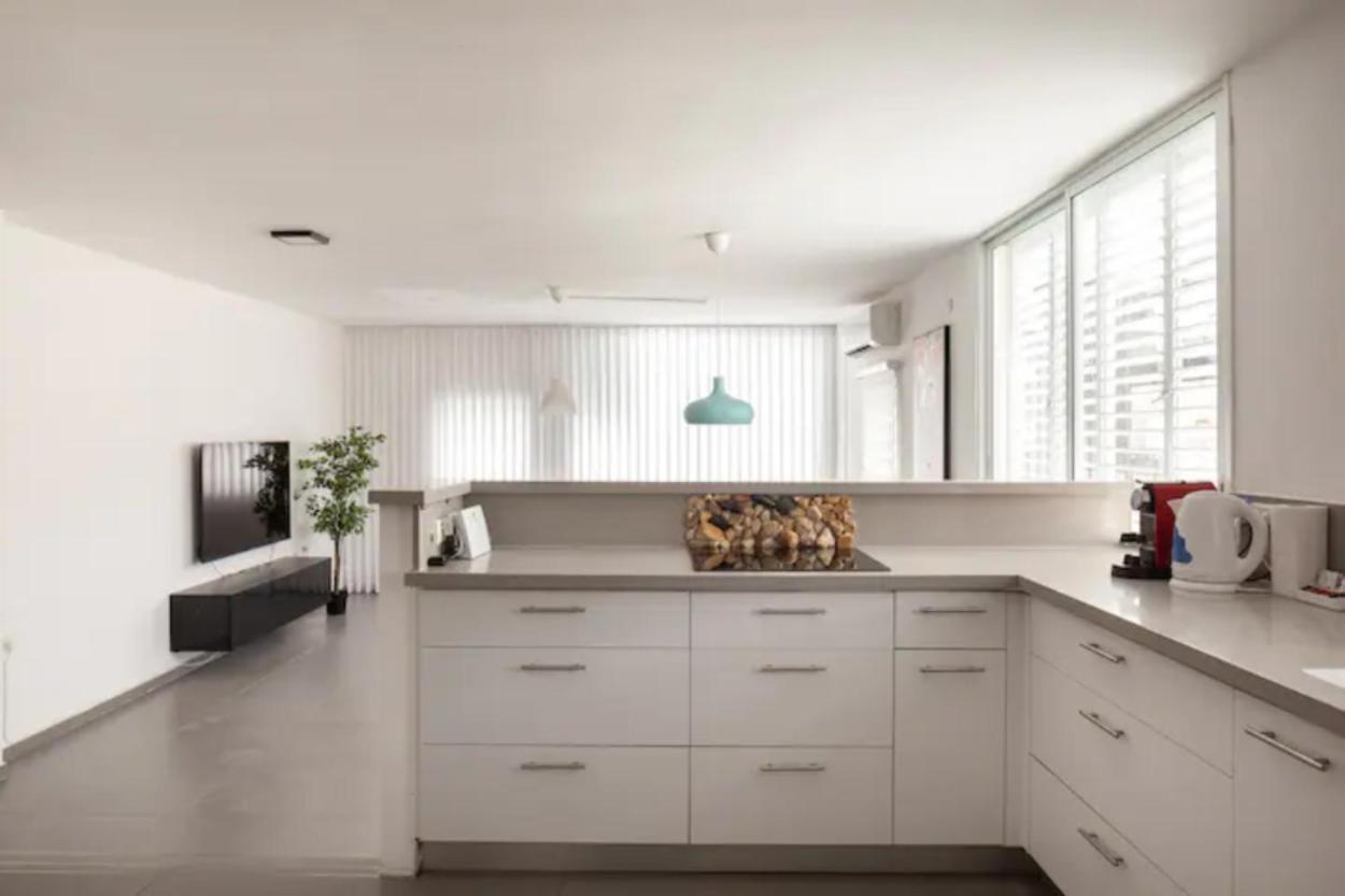 Oַ&O Group-Amazing Apt Bat-Yam 3 Min Walk To Beach Bat Yam Exterior foto